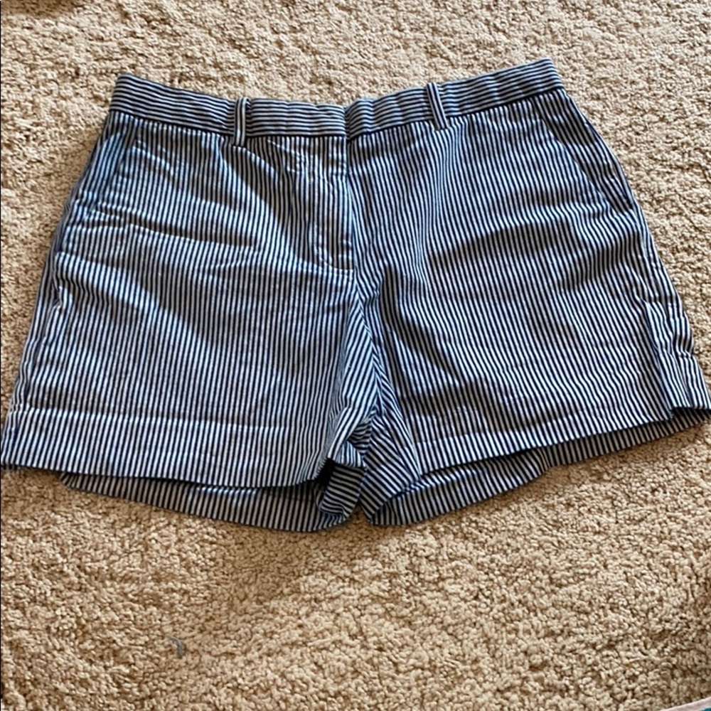 Gap shorts